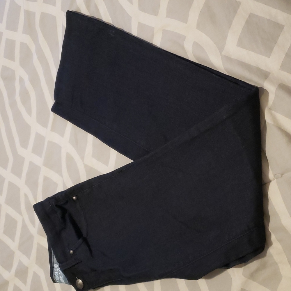 Jeans - Picture 5 of 5